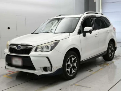 Subaru Forester — фото