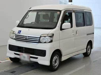 Daihatsu Atrai — фото