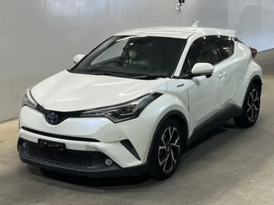 Toyota C-HR — фото