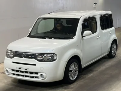 Nissan Cube — фото