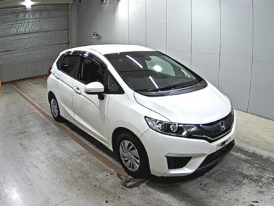 Honda Fit — фото