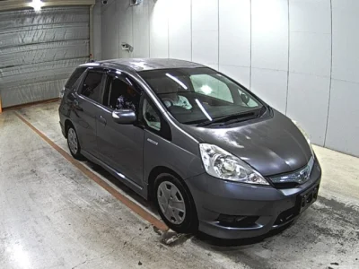 Honda Fit Shuttle — фото