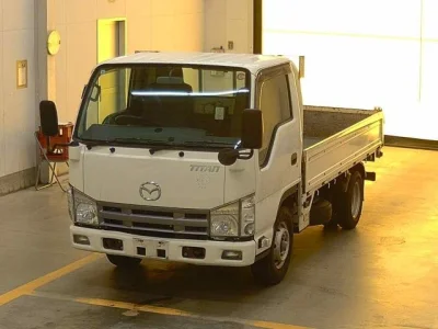 Mazda Titan
