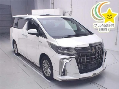 Toyota Alphard — фото