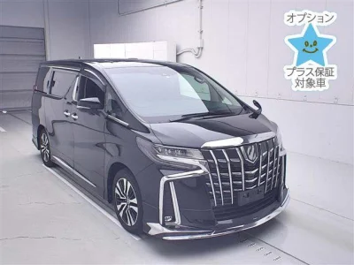 Toyota Alphard — фото