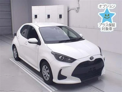 Toyota Yaris — фото