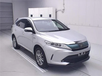 Toyota Harrier — фото