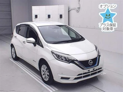Nissan Note — фото