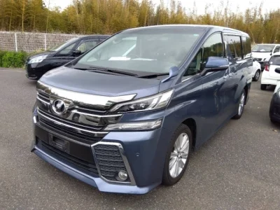 Toyota Vellfire — фото