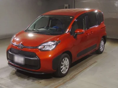 Toyota Sienta