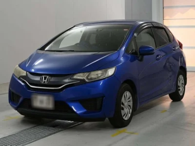 Honda Fit — фото