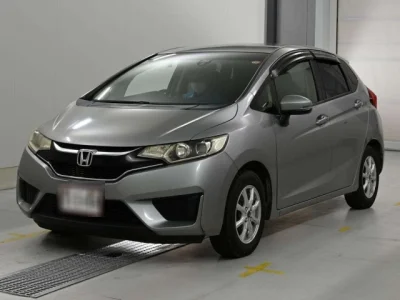 Honda Fit — фото
