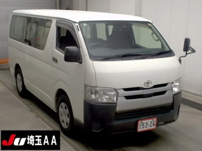 Toyota HiAce Van