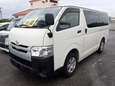 Toyota HiAce Van