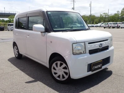 Daihatsu Move Conte