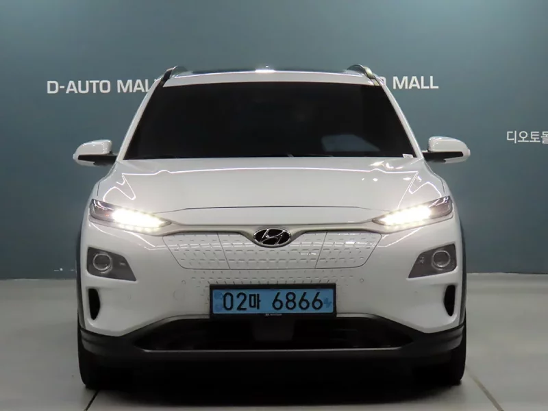 Hyundai Kona Electric — фото 2