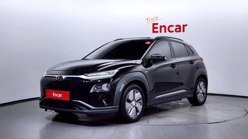 Hyundai Kona Electric — фото