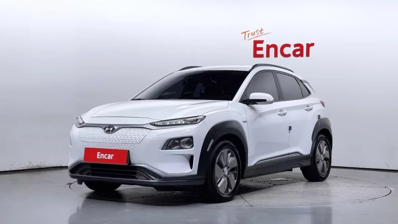 Hyundai Kona Electric — фото