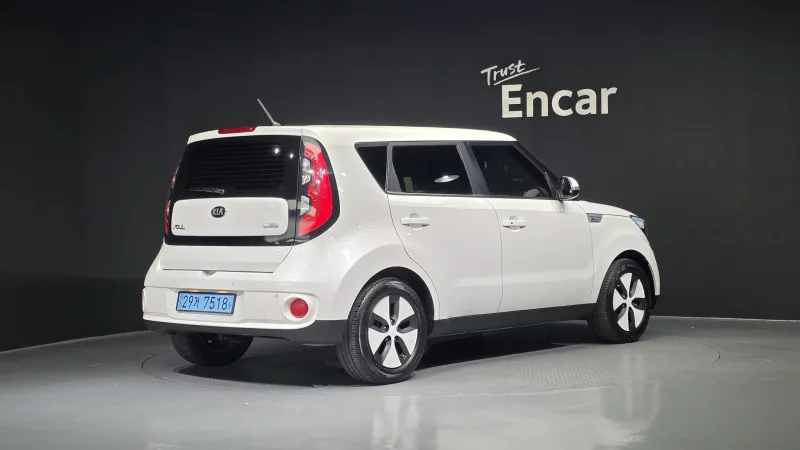 Kia Soul — фото 2