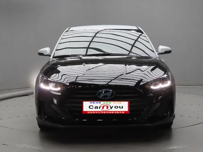 Hyundai Veloster — фото