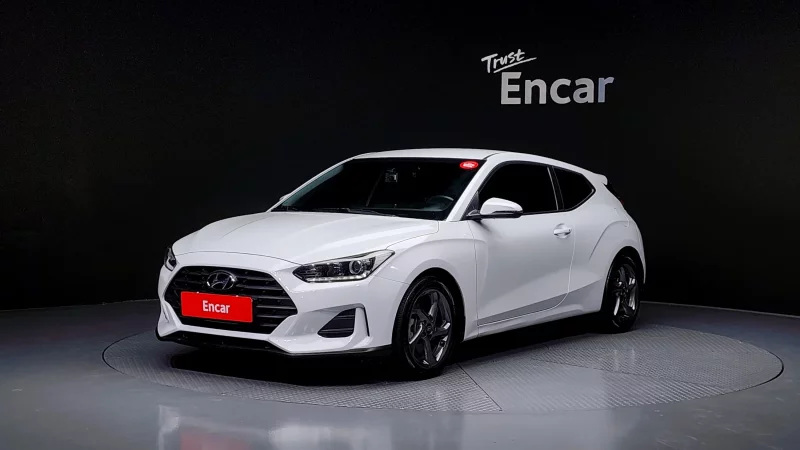 Hyundai Veloster — фото