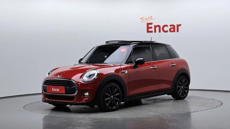 MINI Cooper — фото