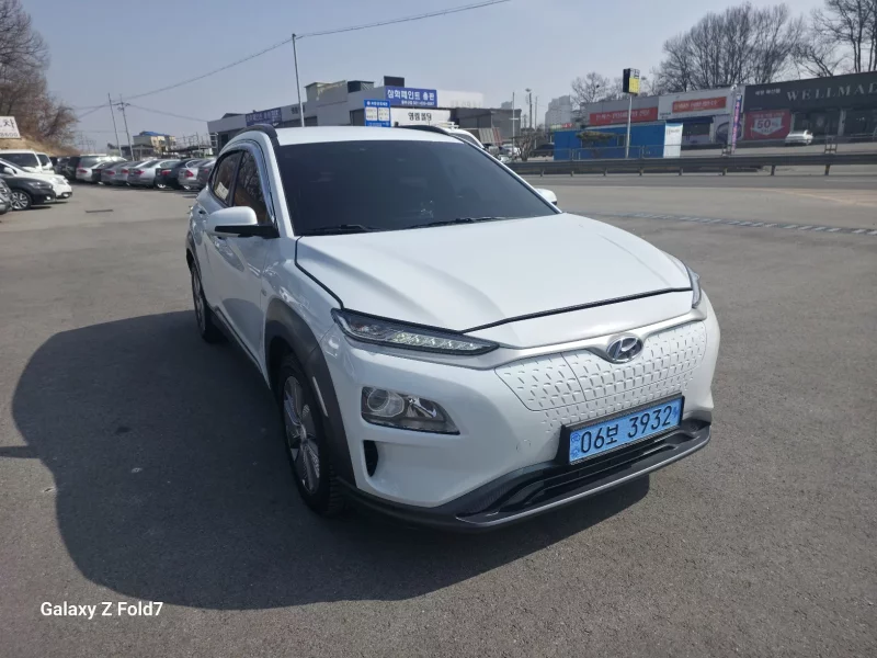 Hyundai Kona Electric — фото 2