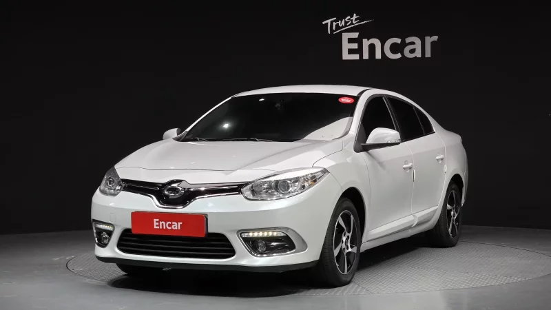 Renault SM3 — фото