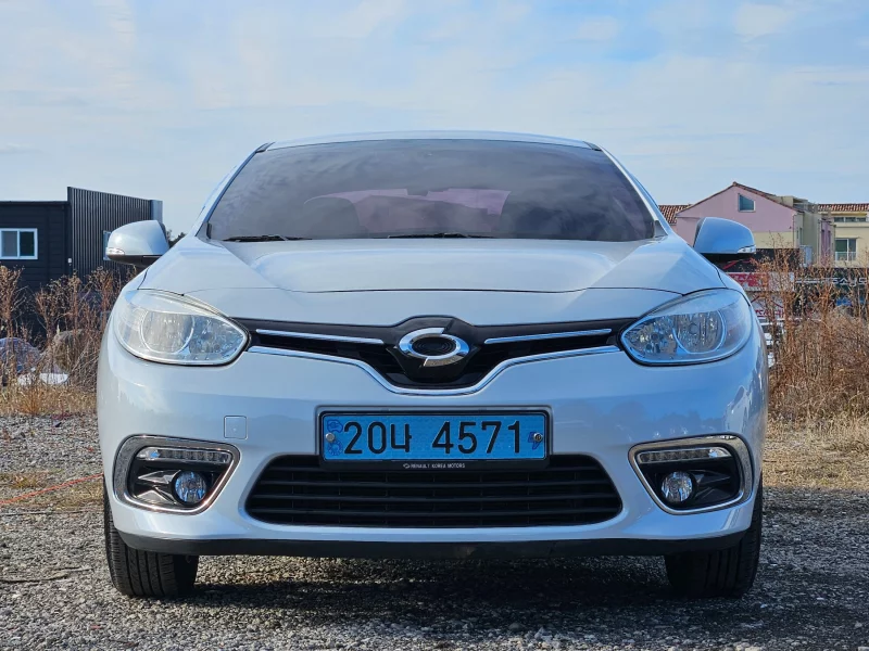 Renault SM3 — фото