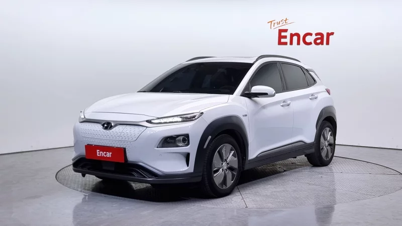 Hyundai Kona Electric — фото