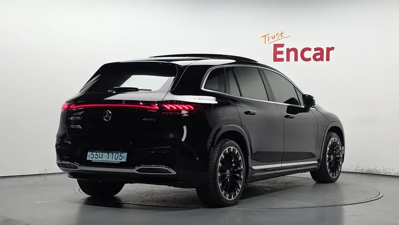 Mercedes-Benz EQS SUV — фото 2