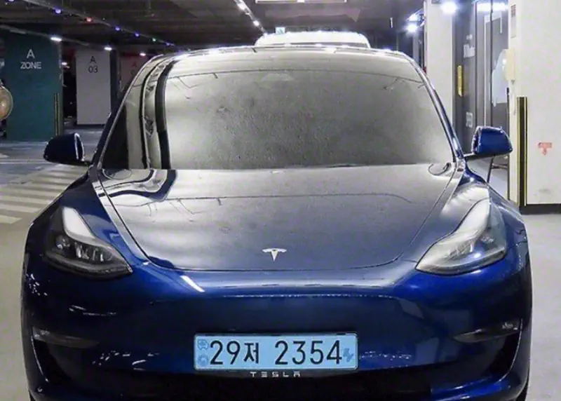 Tesla Model 3 — фото 2
