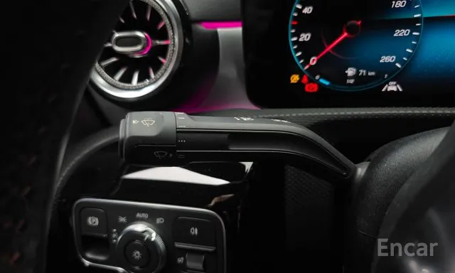 Mercedes-Benz CLA-Class C118 CLA250 4MATIC — фото 17