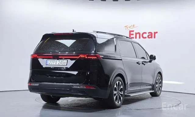 Kia Carnival 4th generation 9 -seater signature — фото 2
