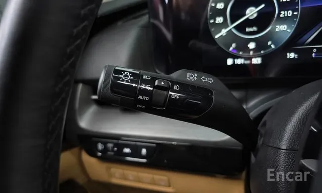 Kia Carnival 4th generation 9 -seater signature — фото 15