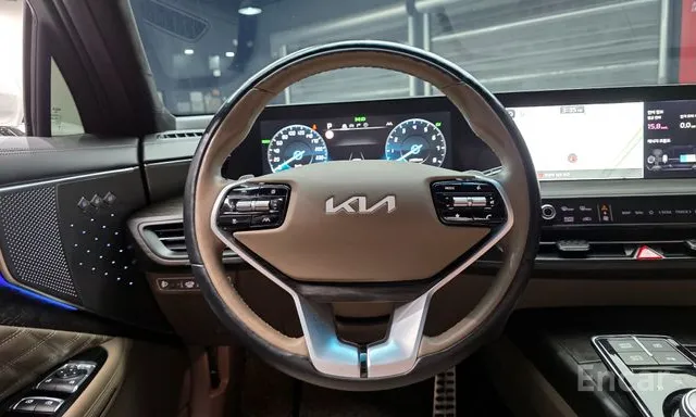 Kia K8 Hybrid Signature — фото 13