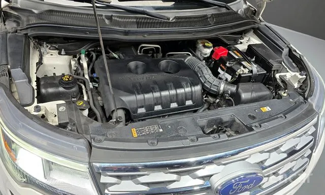 Ford Explorer 2.3 Limited 4WD — фото 6