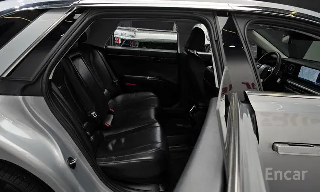 Hyundai Grandeur (GN7) 3.5 LPG 2WD (Taxi Type) — фото 11
