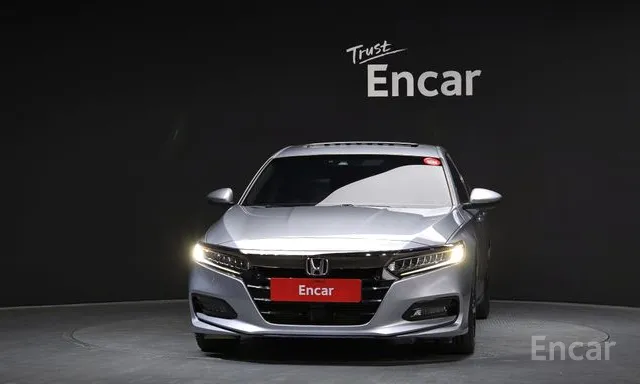 Honda Accord 10th generation 2.0 Turbo Sports — фото 3