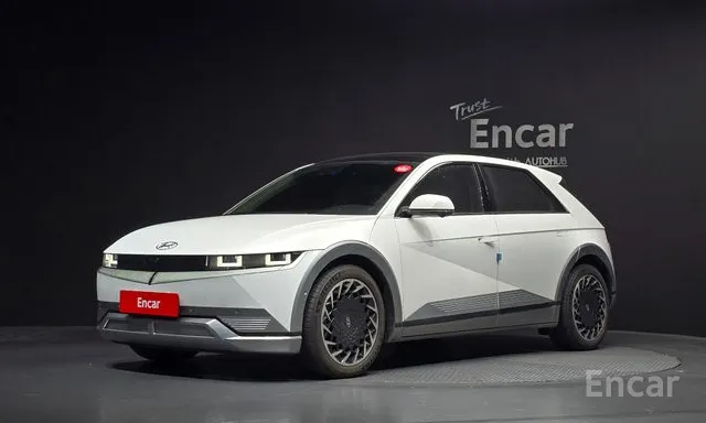 Hyundai Ionic 5 Long Range AWD — фото