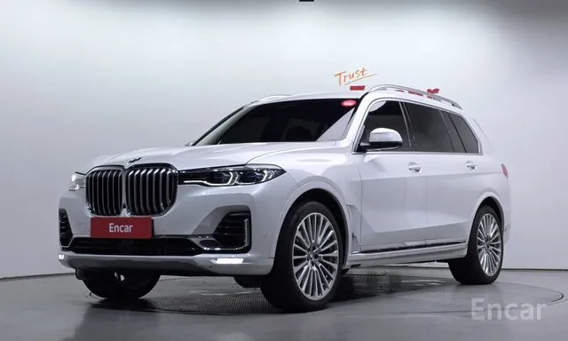 BMW · X7 (G07) · XDRIVE 40i Design Pure Excellence 6 Seasonal · 2021 г. — фото