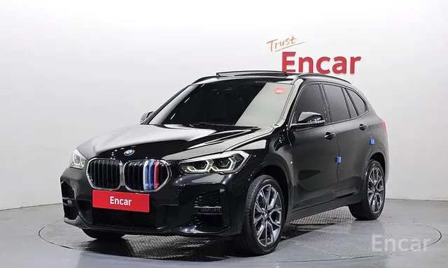 BMW · X1 (F48) · XDRIVE 20i M Sports · 2022 г. — фото