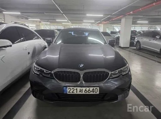 BMW · 3 Series (G20) · 320i · 2022 г. — фото