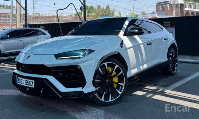 Lamborghini · Urus · 4.0V8 · 2020 г. — фото