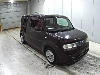 NISSAN CUBE — фото