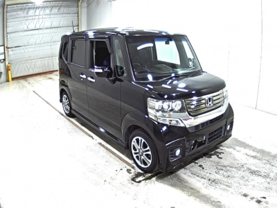 HONDA N BOX CUSTOM — фото