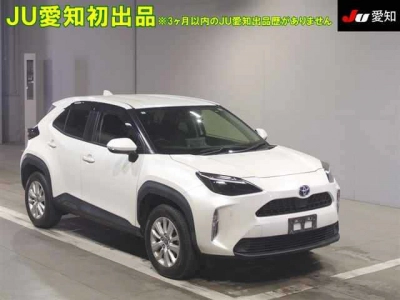 TOYOTA YARIS CROSS — фото
