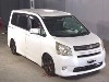 TOYOTA NOAH — фото