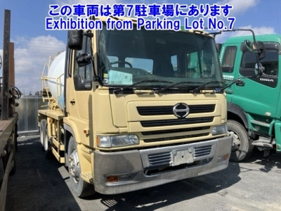 HINO PROFIA — фото