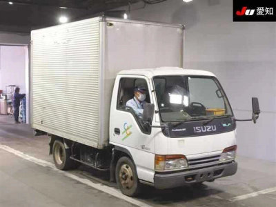 ISUZU ELF — фото